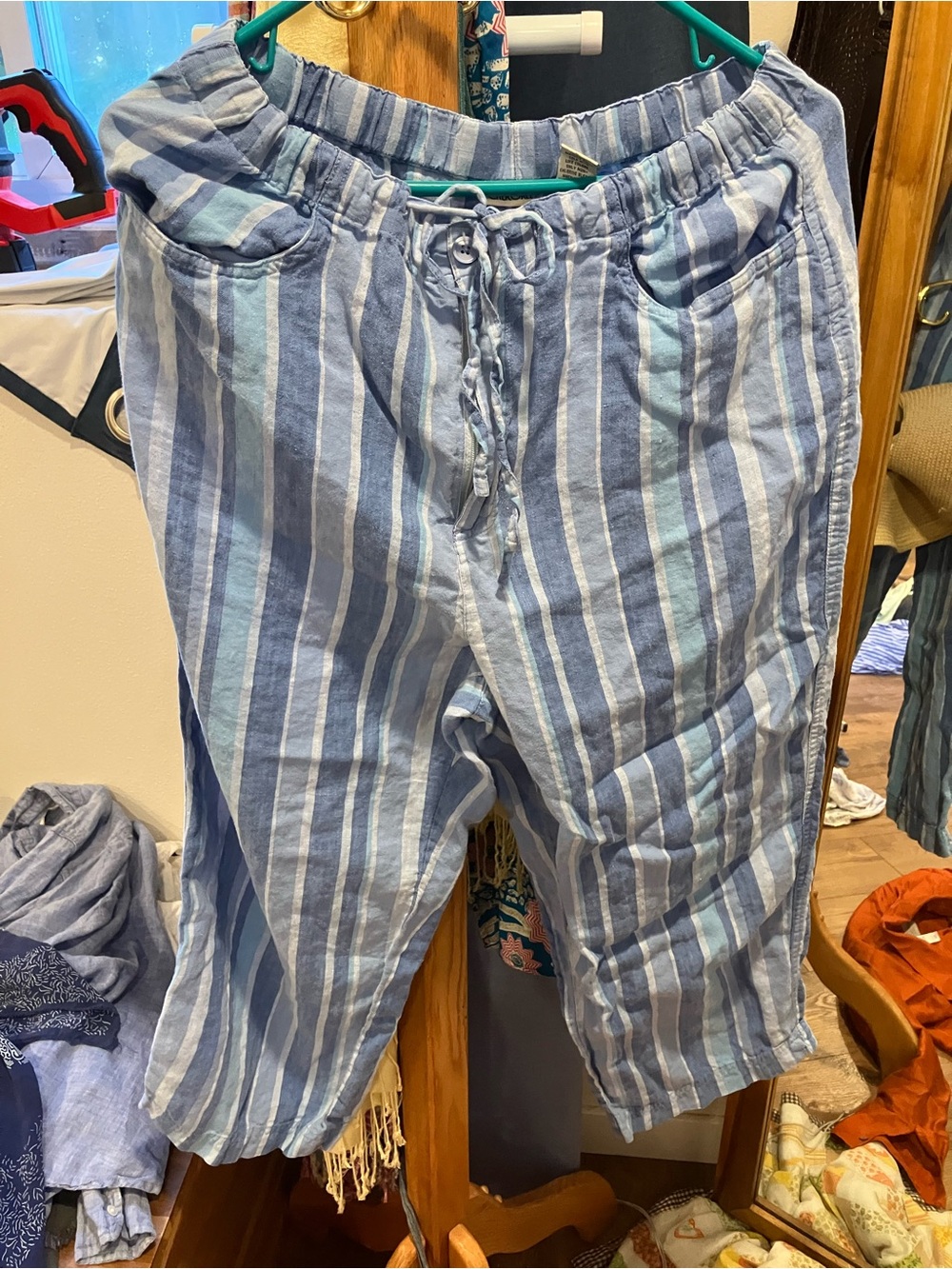 Vintage Cherokee Blue and White Striped Linen capris